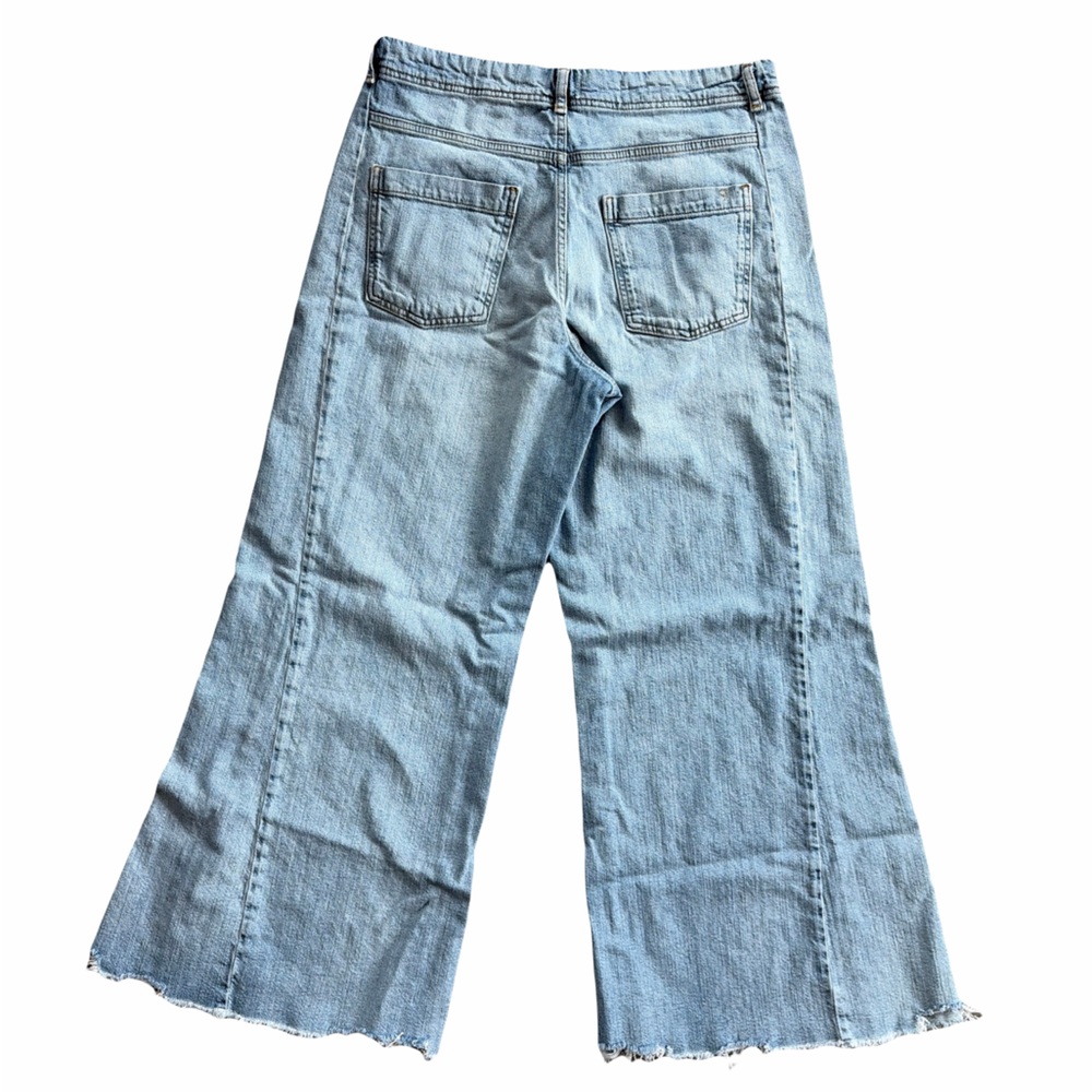 Anthropologie The Adi Regenerative Cotton Mid-Rise Flare Jeans by Pilcro - Picture 4 of 6